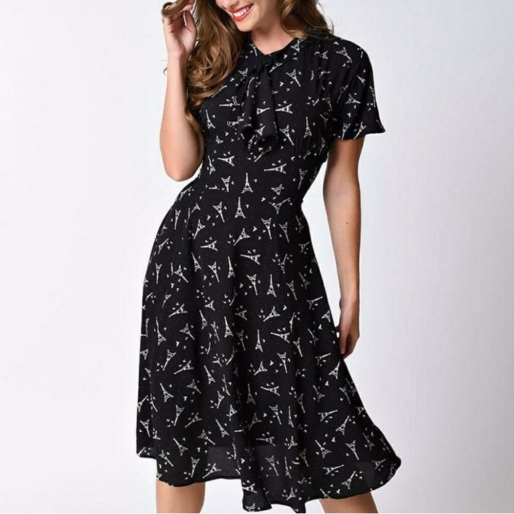 Unique Vintage Eiffel Tower Dress Sz L